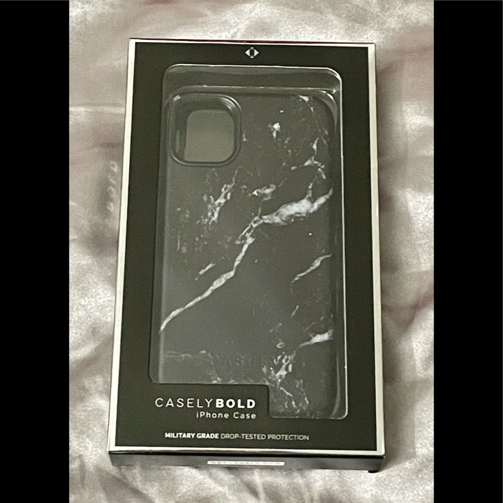 New iPhone 11 Casely Bold case in black marble